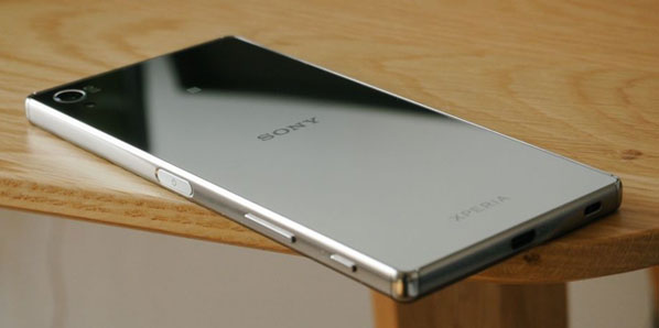 How to turn off camera shutter sound on Sony Xperia Z5
